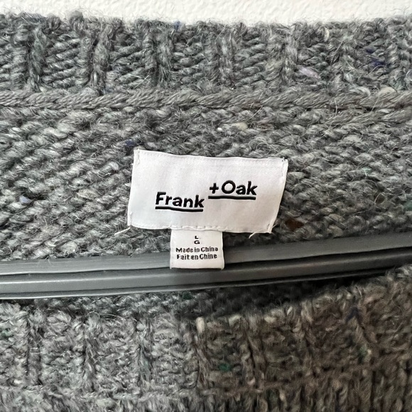 Heather gray Frank & Oak wool sweater . Size L - Picture 3 of 3